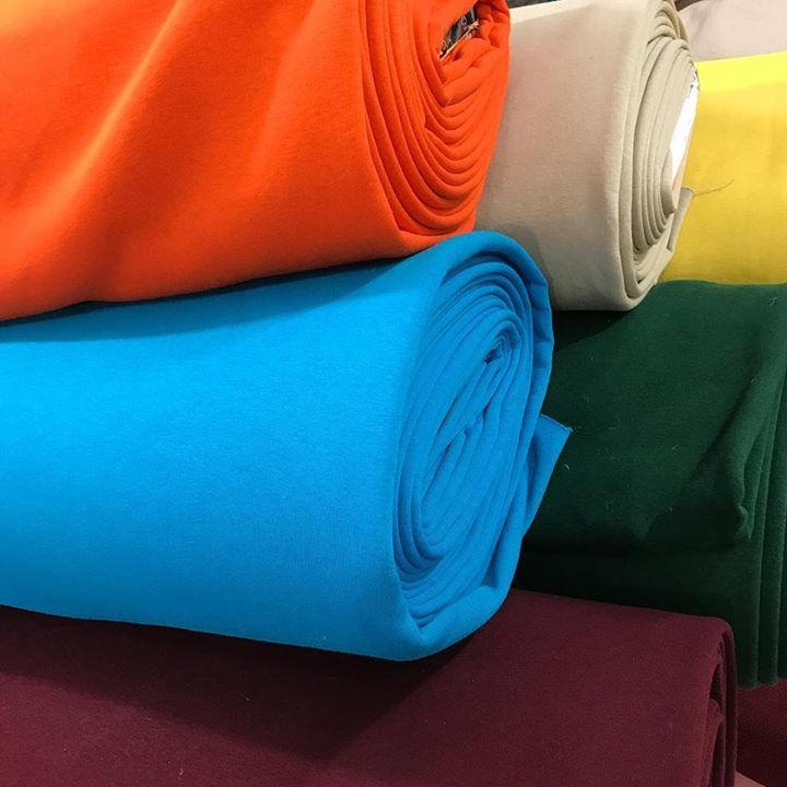 Özel sipariş üretimi için seçilmiş kumaş yüzeyi